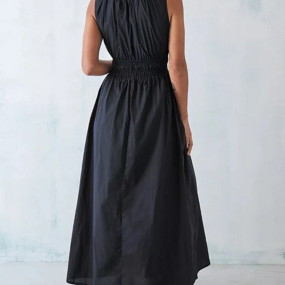 Faithfull the Brand Les Lalanne Midi Dress - Picture 2 of 11